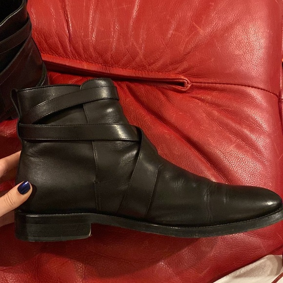 Burberry Boots with Wrap Around Buckles - Picture 3 of 9